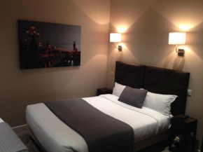 Гостиница Hotel Cosy Monceau  Париж